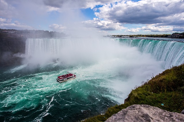 creersforum3_Nature-Ship-Niagara-Falls-Sky-Boat-Canada-Water